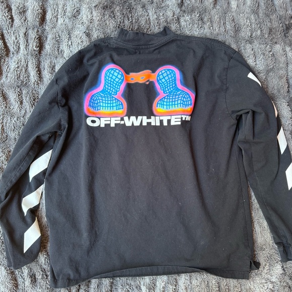SOLD!! OFF WHITE L/S - Picture 9 of 9